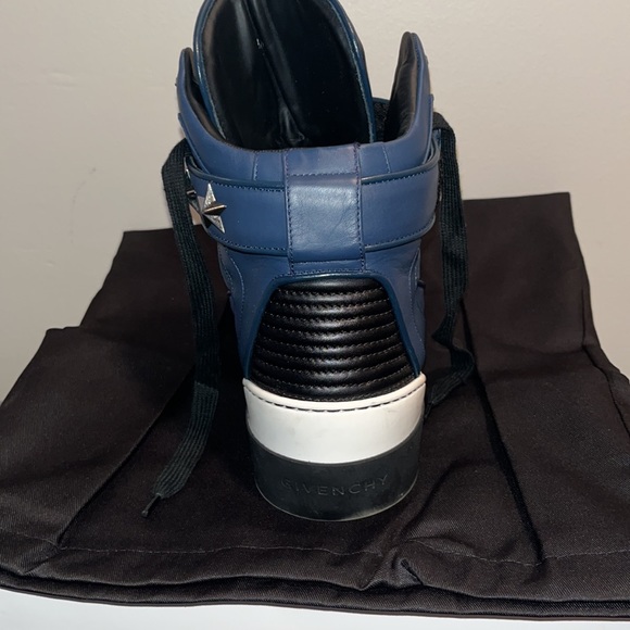 Men Givenchy High Top Sneaker - Picture 7 of 9